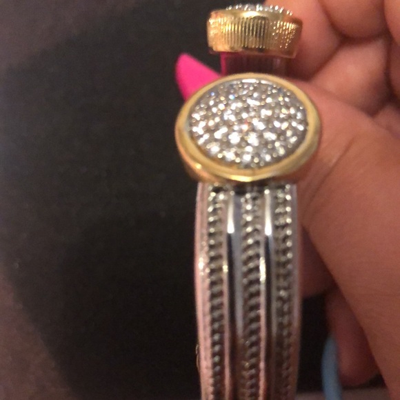 Designer inspired bracelet - Picture 3 of 4